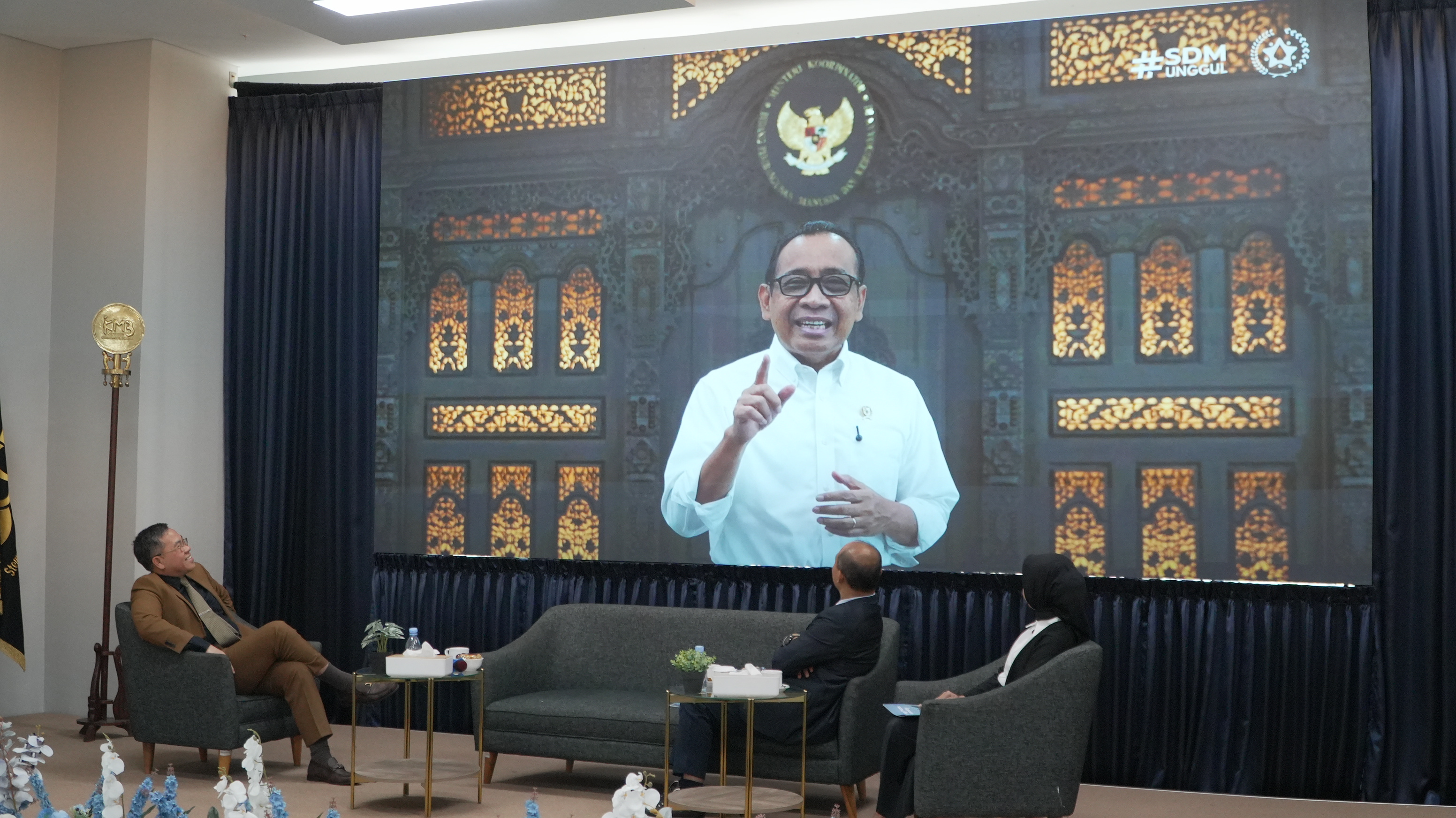 Pre University Kampus APU Resmi Dimulai, Menko PMK Beri Pesan Penting untuk Peserta